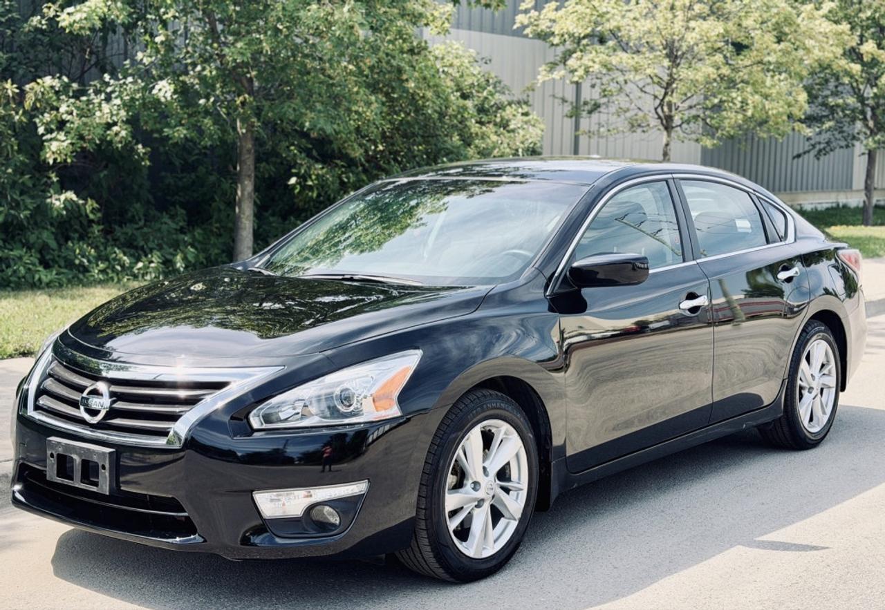 2015 Nissan Altima 2.5 SV Photo