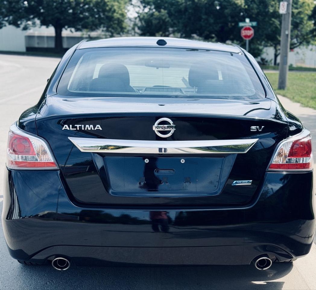 2015 Nissan Altima 2.5 SV Photo