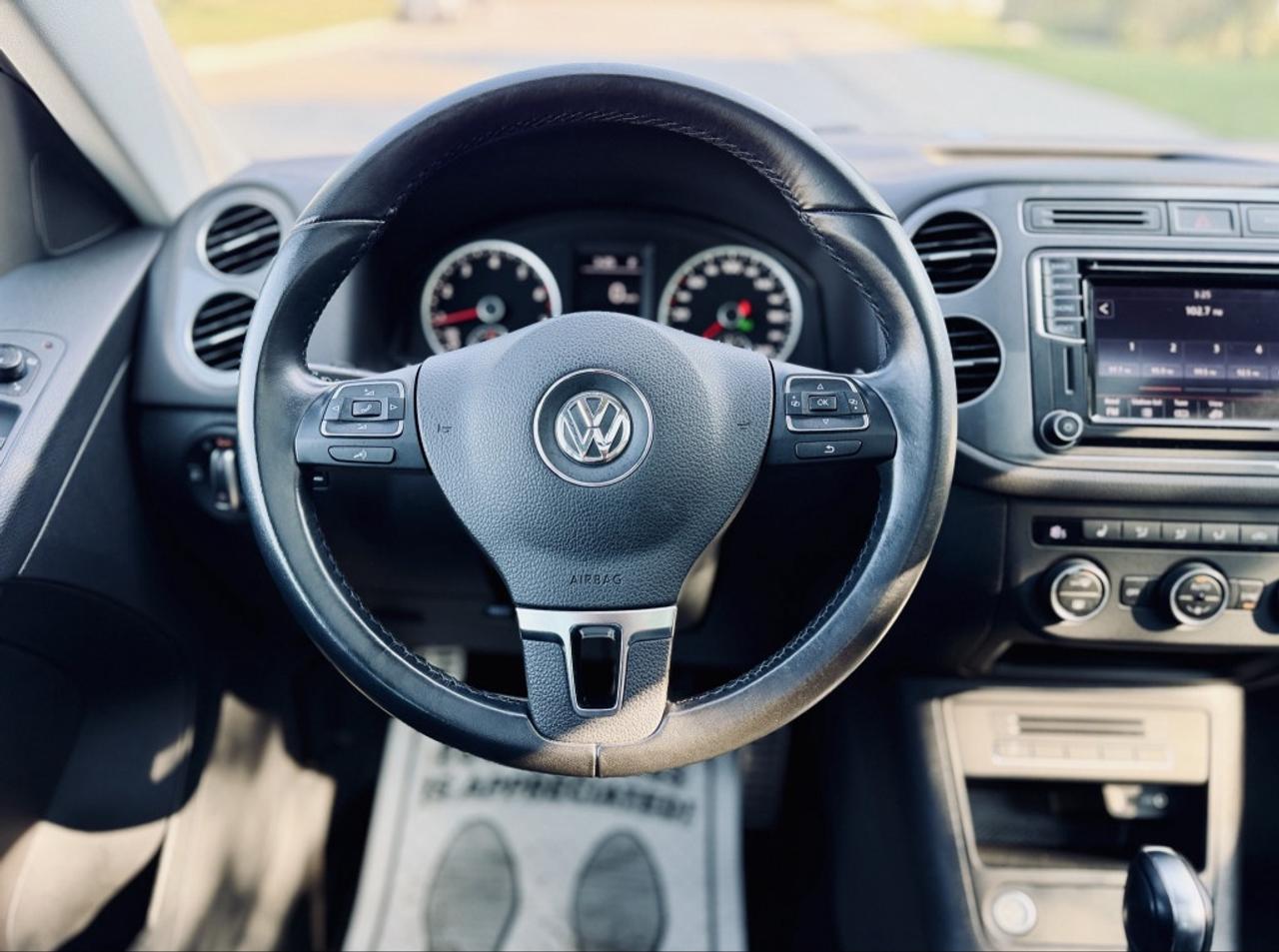 2017 Volkswagen Tiguan Wolfsburg 4motion Photo