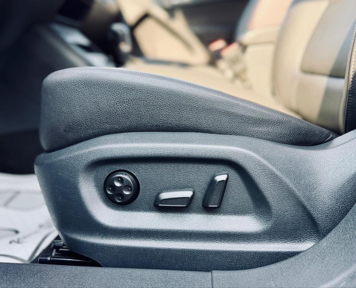 2017 Volkswagen Tiguan Wolfsburg 4motion Photo