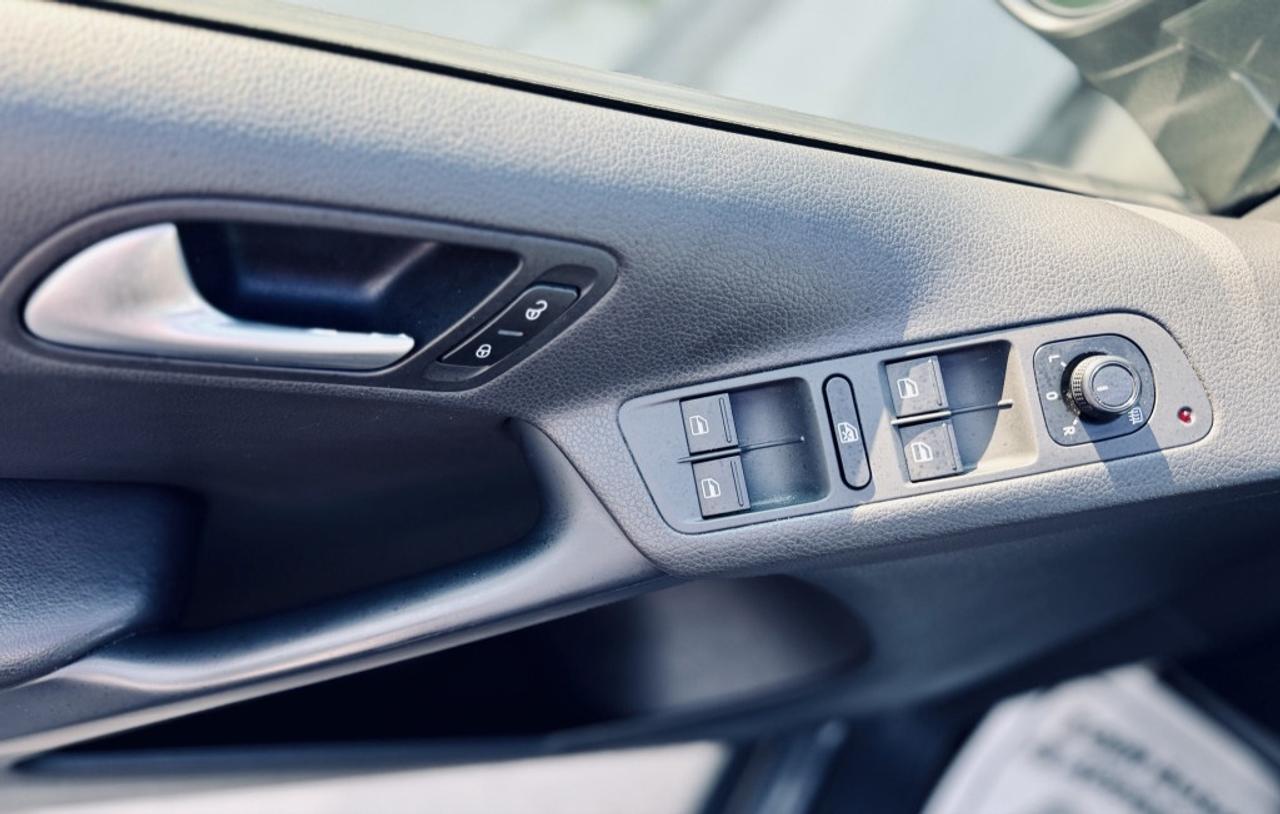 2017 Volkswagen Tiguan Wolfsburg 4motion Photo
