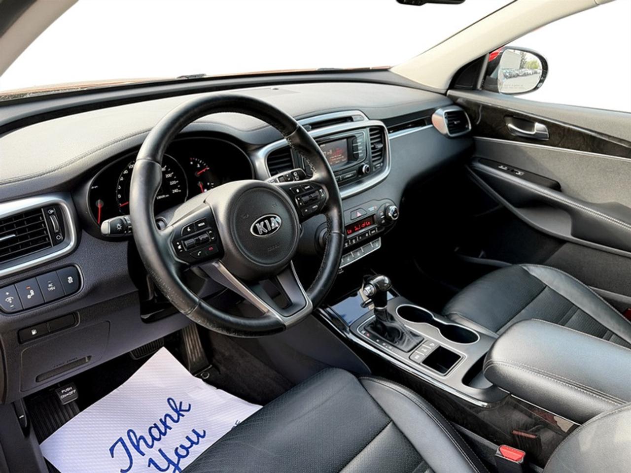 2016 Kia Sorento EX  **GREAT MILEAGE** Photo