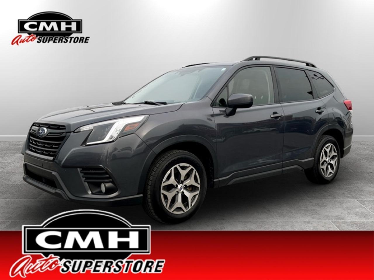 2023 Subaru Forester TOURING Photo