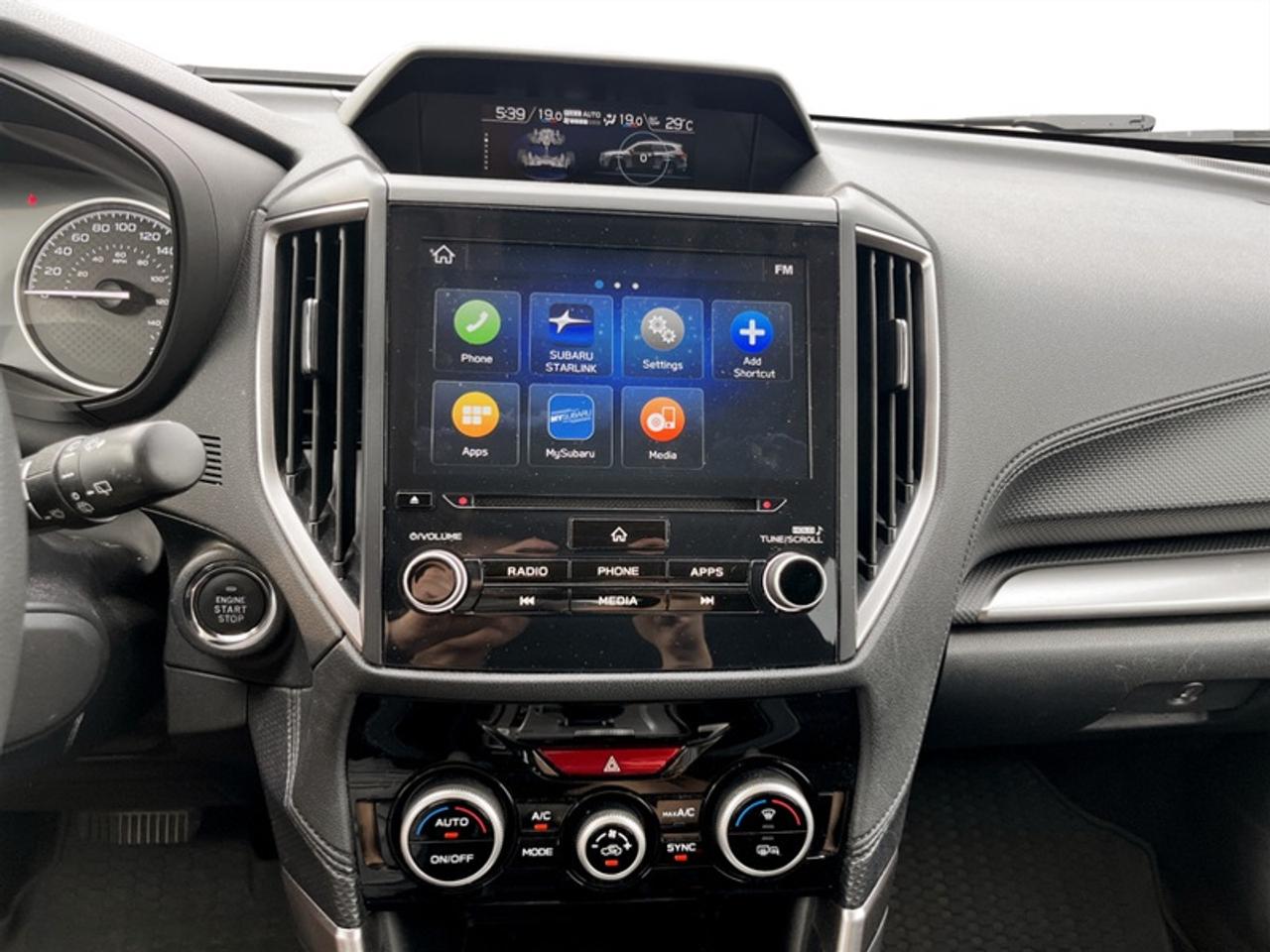2023 Subaru Forester TOURING Photo