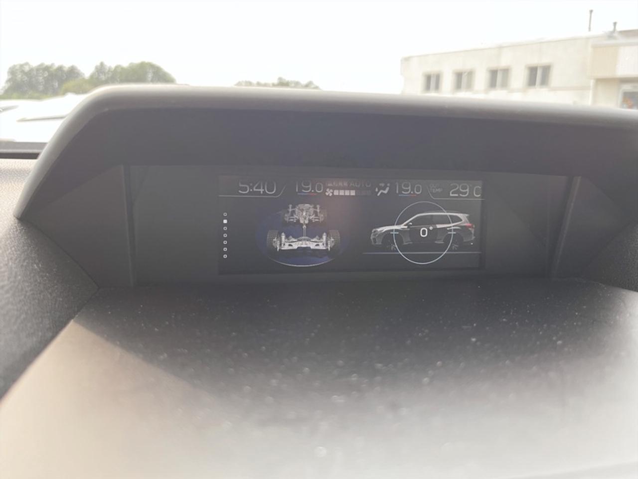 2023 Subaru Forester TOURING Photo