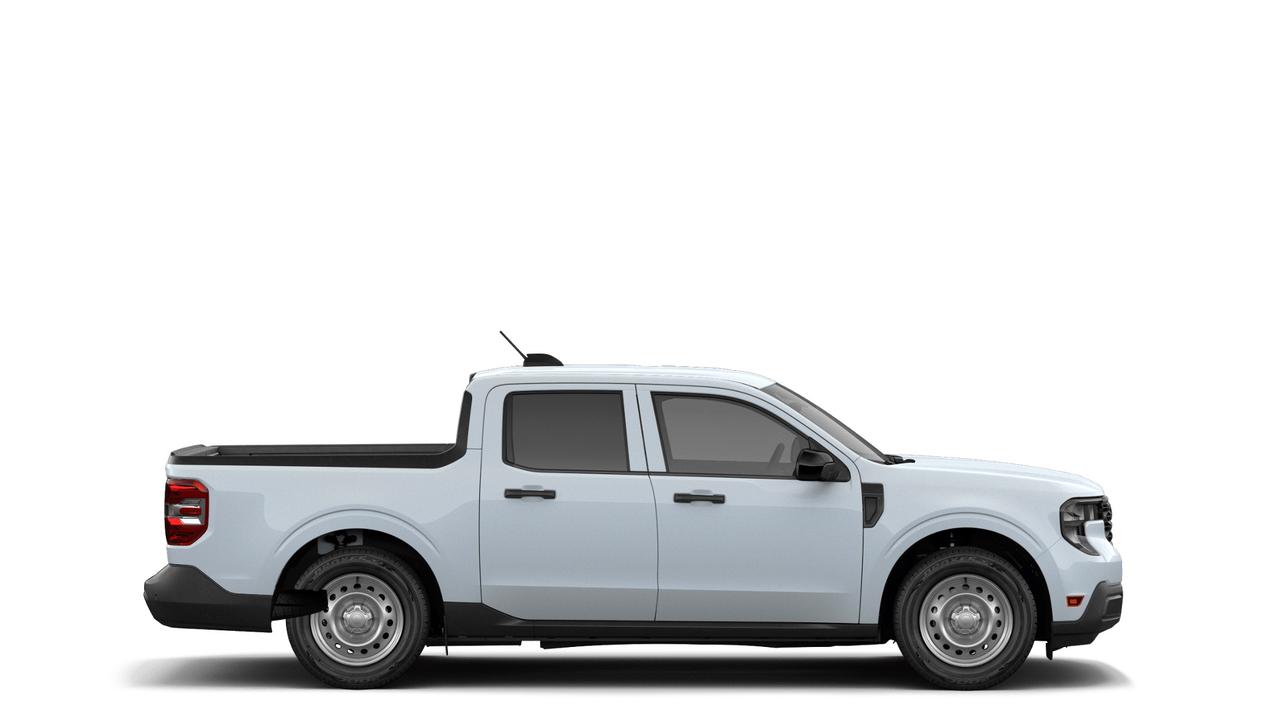 2026 Ford Maverick XL Photo4