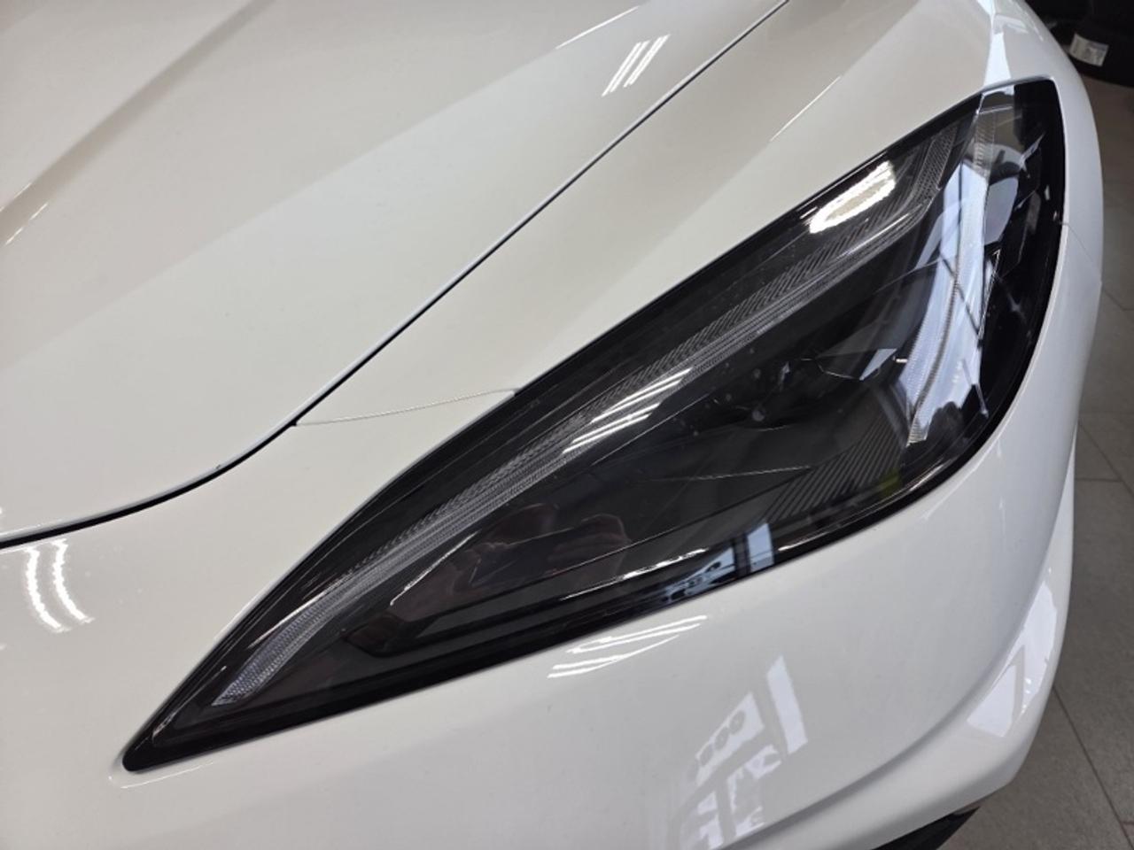 2027 Chevrolet Corvette 1LT Photo