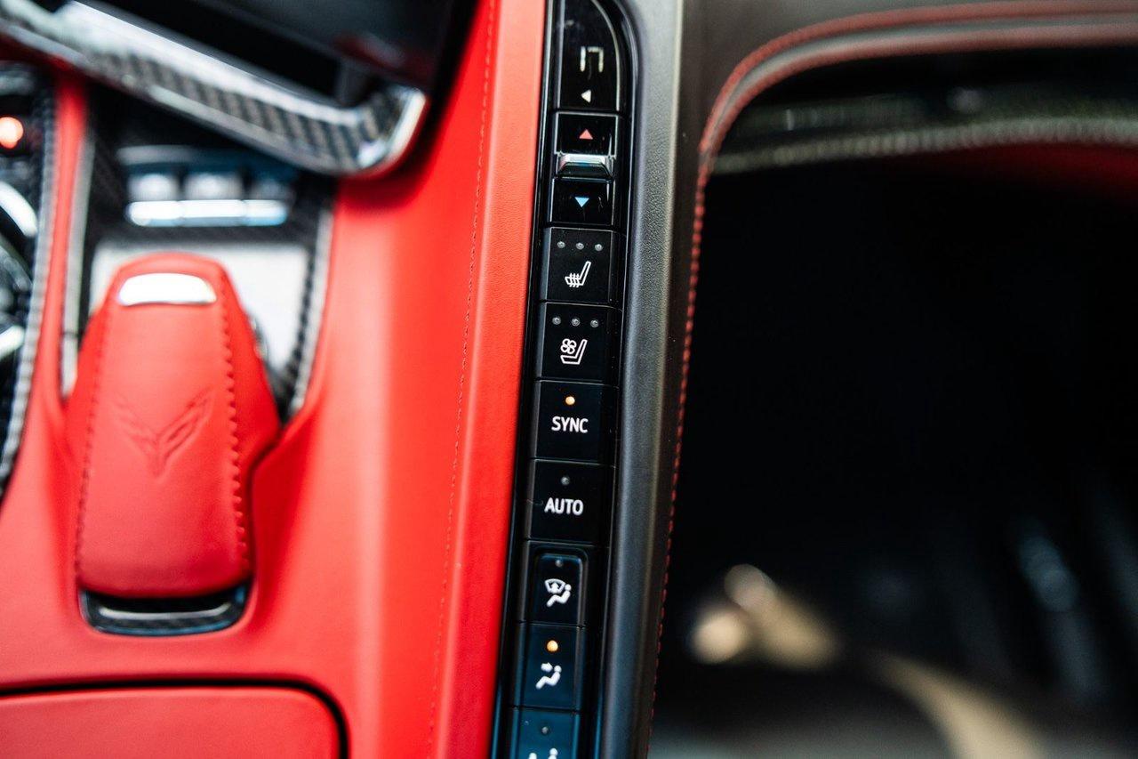 2023 Chevrolet Corvette 3LT Photo