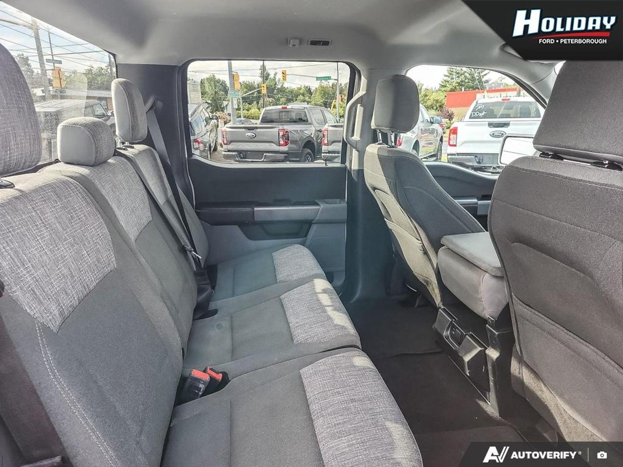2023 Ford F-150 XLT Photo