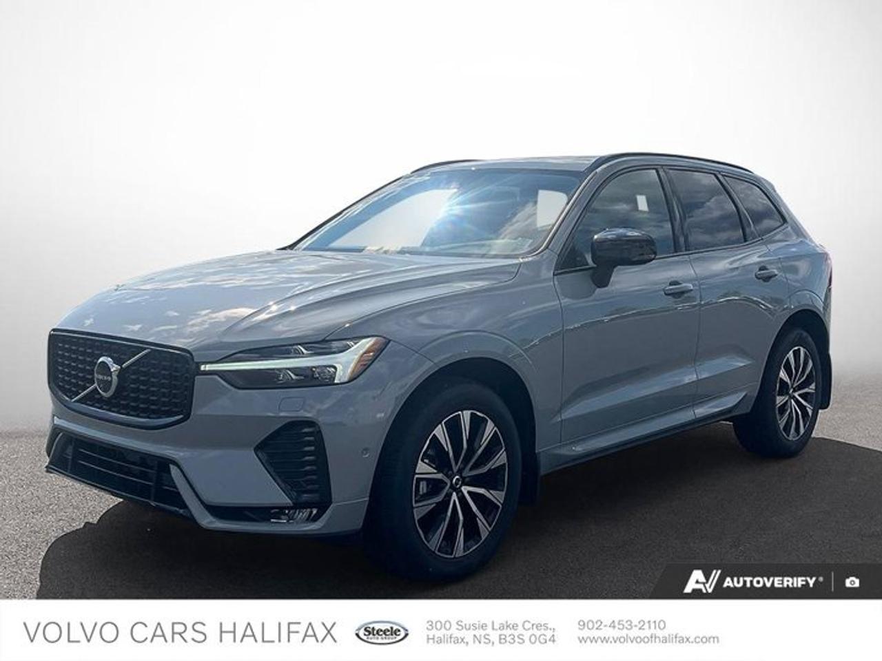 Small SUV 4WD, B5 AWD Plus Dark Theme, 8-Speed Automatic w/OD, Intercooled Turbo Gas/Electric I-4 2.0 L/120