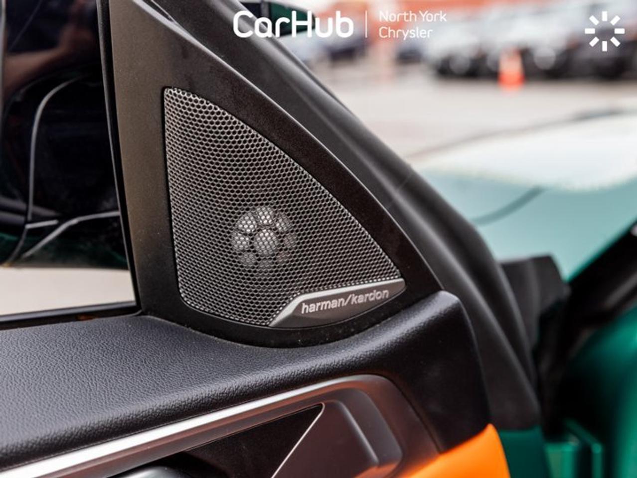 2022 BMW M4 Competition M xDrive BMW Laserlight Orange Merino Leather 360 Camera Harman Kardon Audio Photo