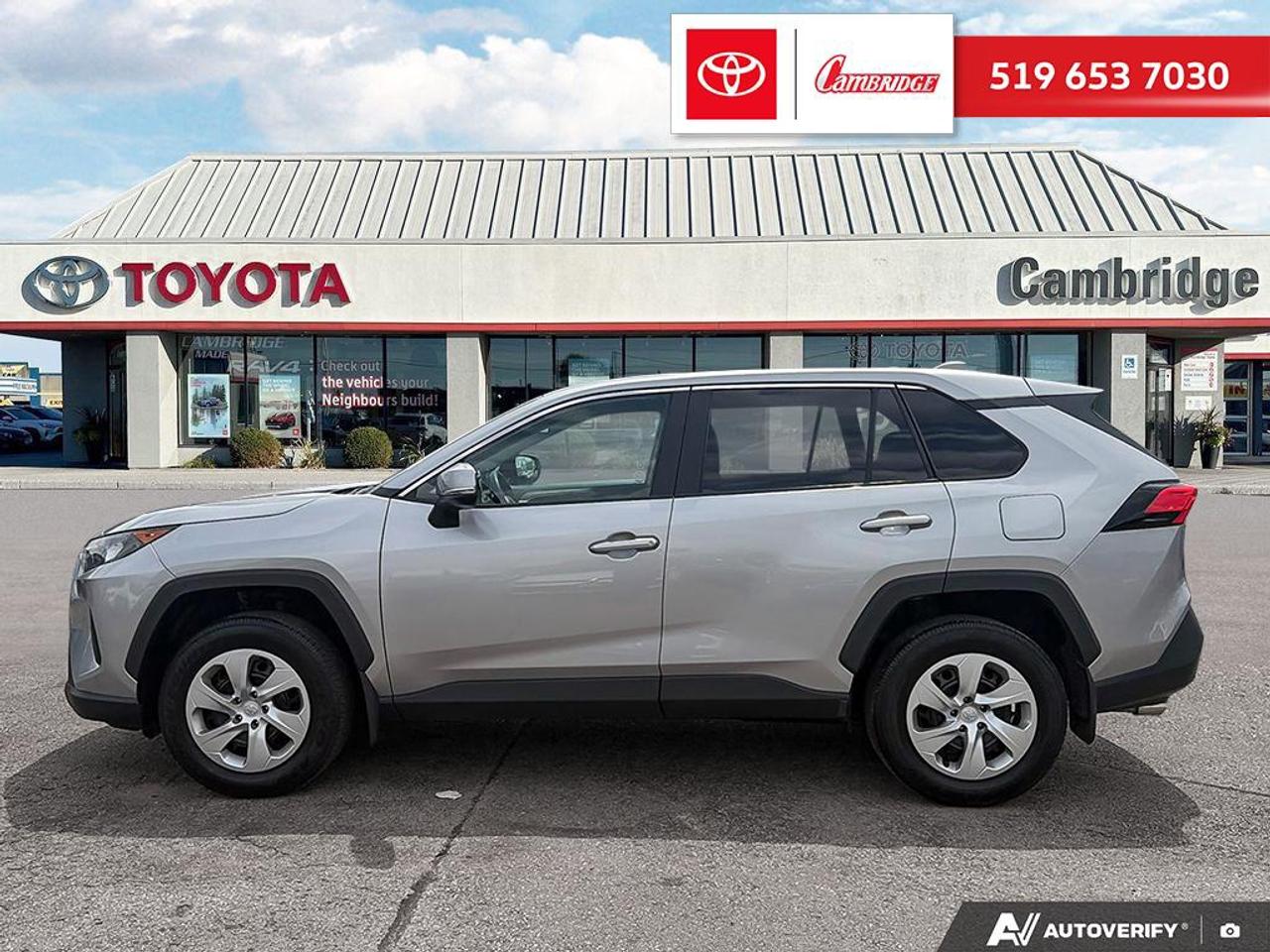 2023 Toyota RAV4 LE Photo2