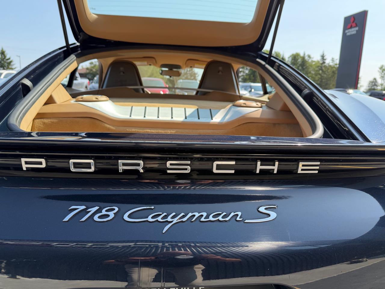 2017 Porsche 718 Cayman S Photo