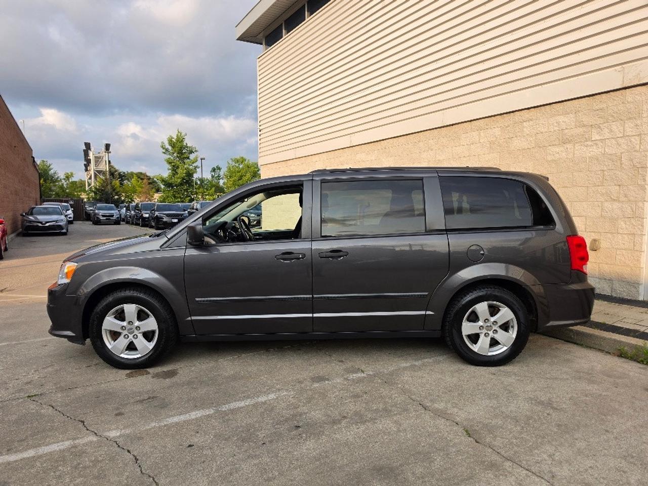 2016 Dodge Grand Caravan ONLY 93,000KM-1 OWNER-NO ACCIDENTS-CERTIFIED! Photo
