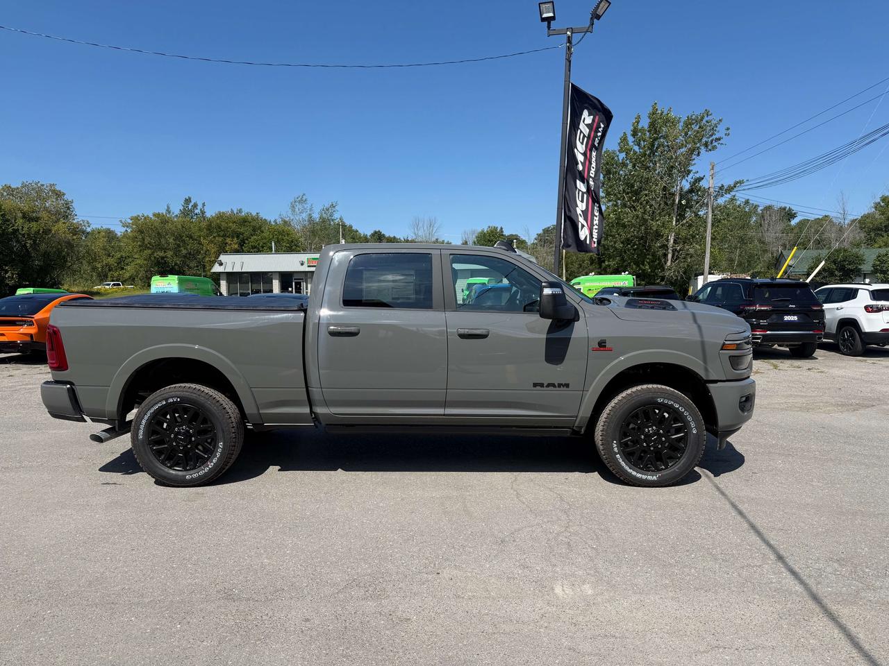 2027 RAM 3500 Limited 4x4 Crew Cab Photo