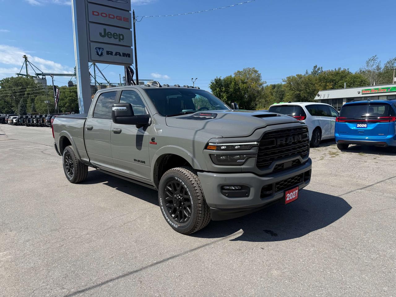 2027 RAM 3500 Limited 4x4 Crew Cab Photo