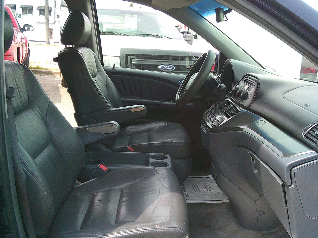 2006 Honda Odyssey EX-L Photo