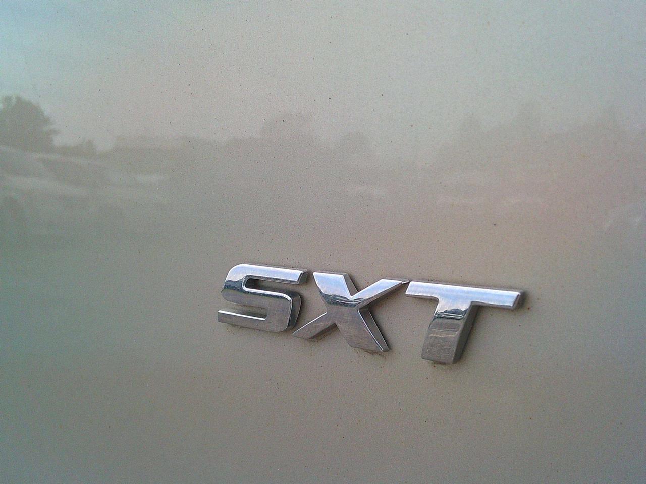 2014 Dodge Grand Caravan SXT STOW N GO! + TOW HITCH Photo