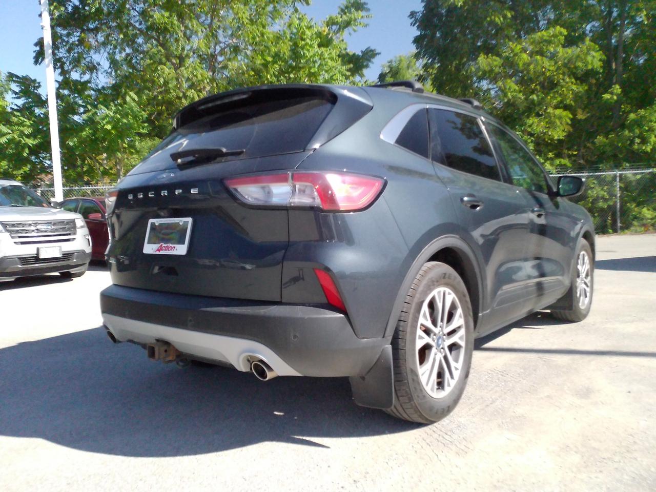2022 Ford Escape SEL Photo