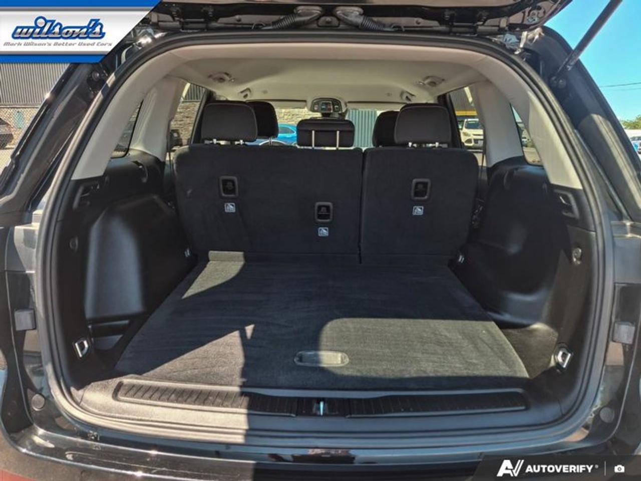 2023 Jeep Grand Cherokee Laredo 4x4 | Heated Seats + Steering | Adaptive Cruise | Blind Spot Monitor | Carplay & More ! Photo
