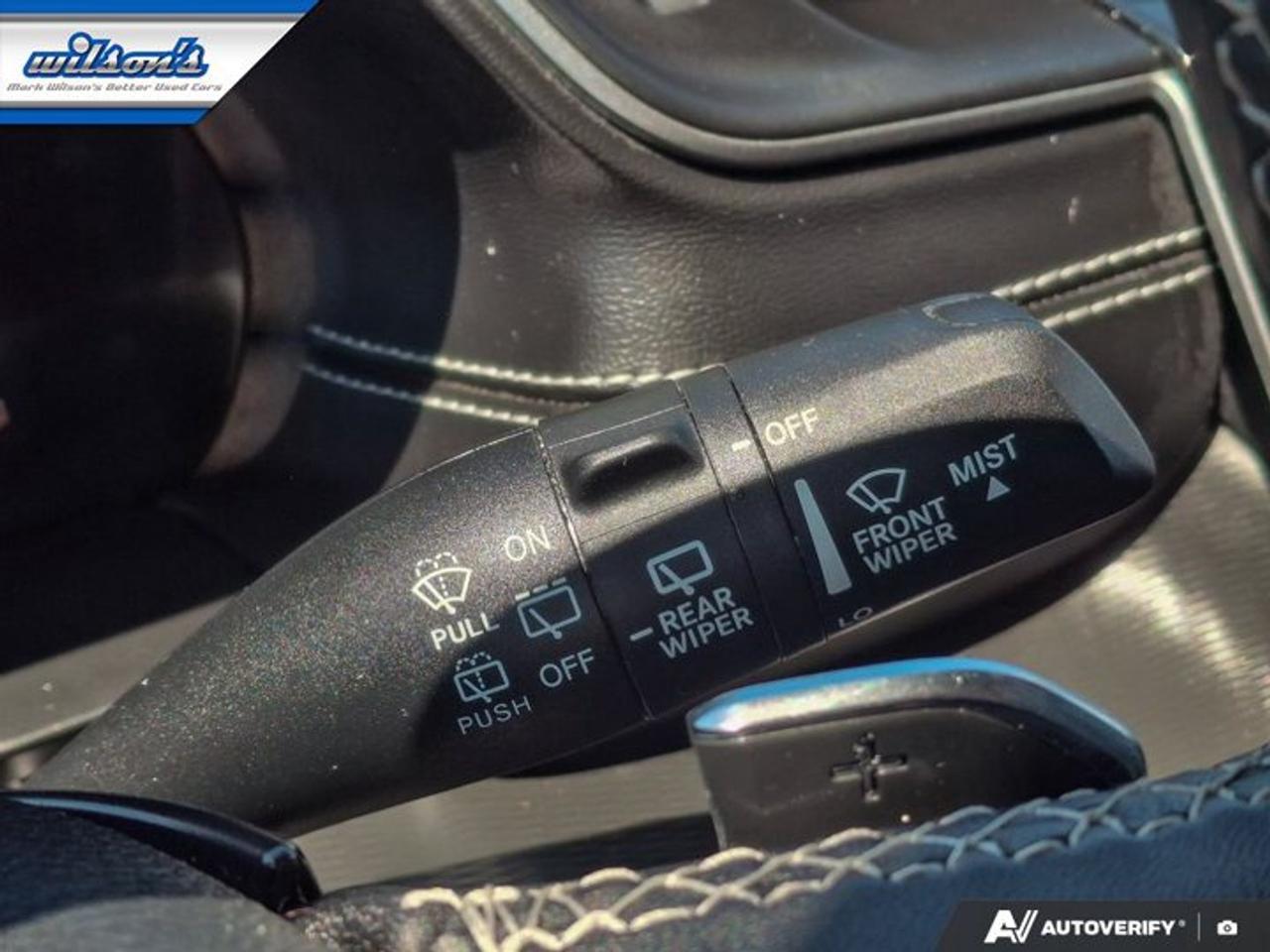 2023 Jeep Grand Cherokee Laredo 4x4 | Heated Seats + Steering | Adaptive Cruise | Blind Spot Monitor | Carplay & More ! Photo