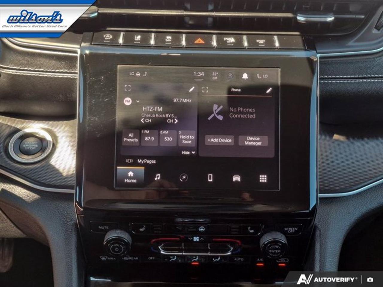2023 Jeep Grand Cherokee Laredo 4x4 | Heated Seats + Steering | Adaptive Cruise | Blind Spot Monitor | Carplay & More ! Photo