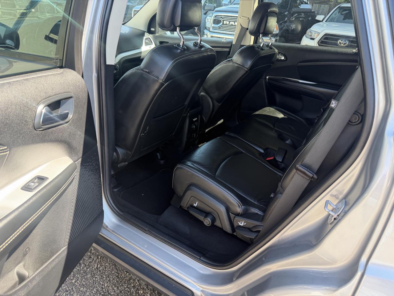 2015 Dodge Journey R/T | AWD | V6 | DVD | 7 Passengers Photo