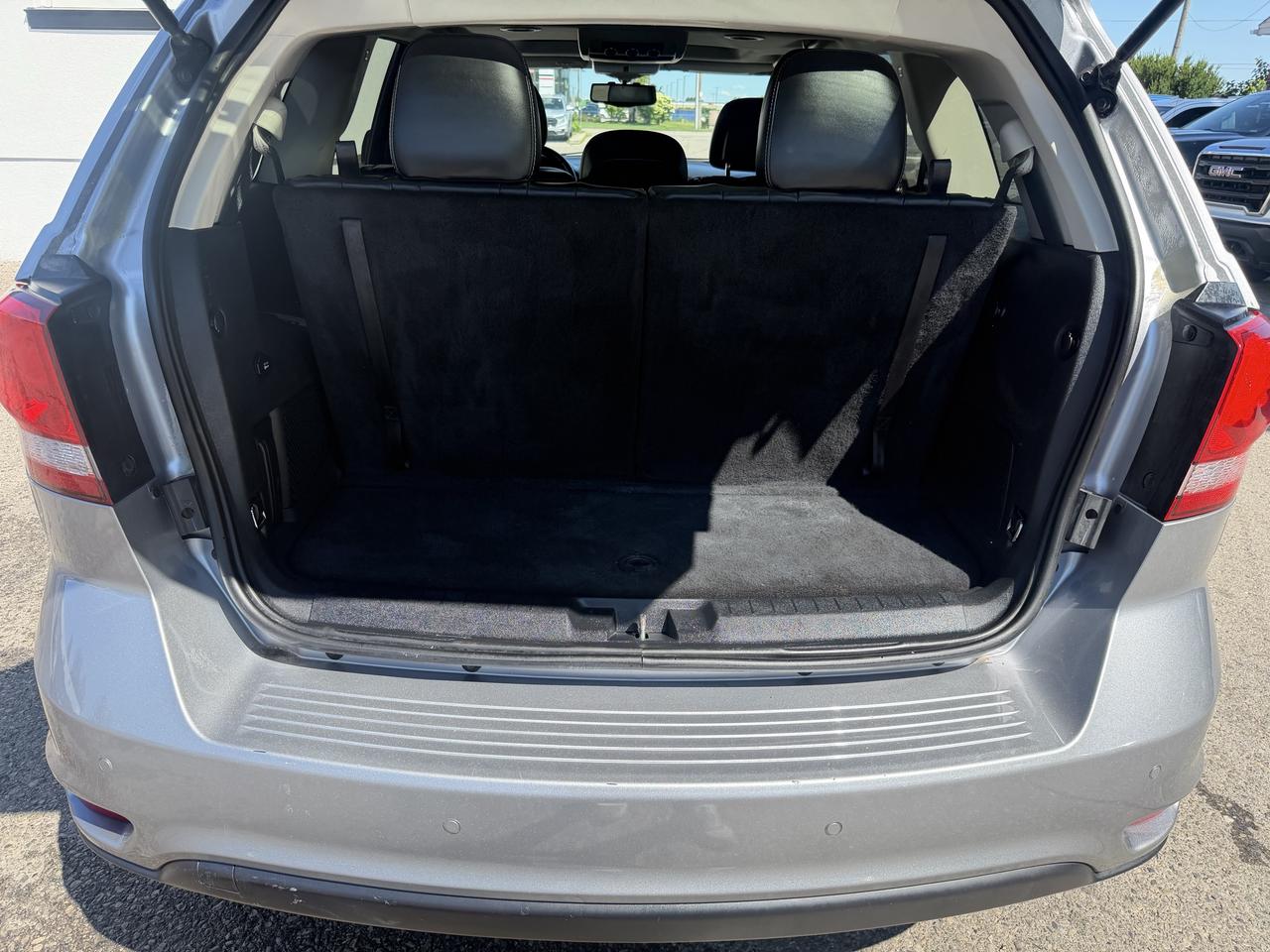 2015 Dodge Journey R/T | AWD | V6 | DVD | 7 Passengers Photo