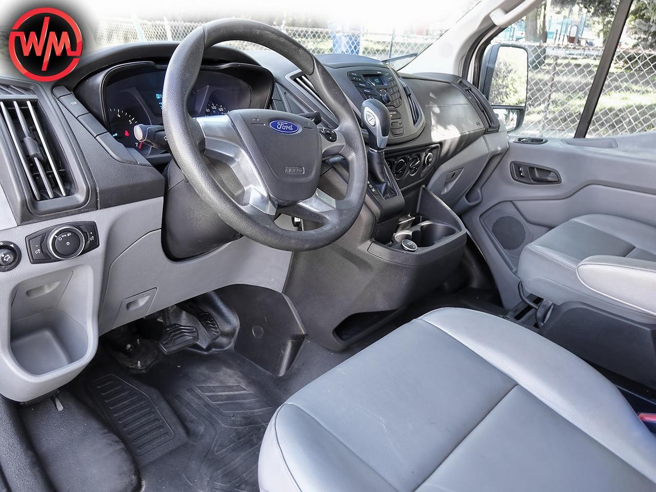2018 Ford Transit 250 LOW ROOF*LOW KM*REVERSE CAMERA!! Photo