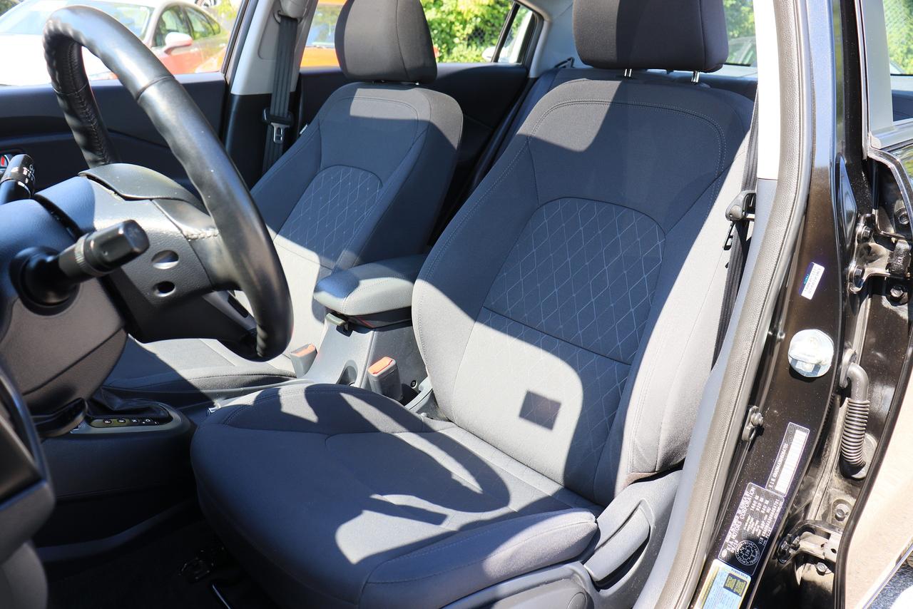 2017 Kia Rio EX+ | Auto | Sunroof | Cam | Alloys | Cold Air ++ Photo26
