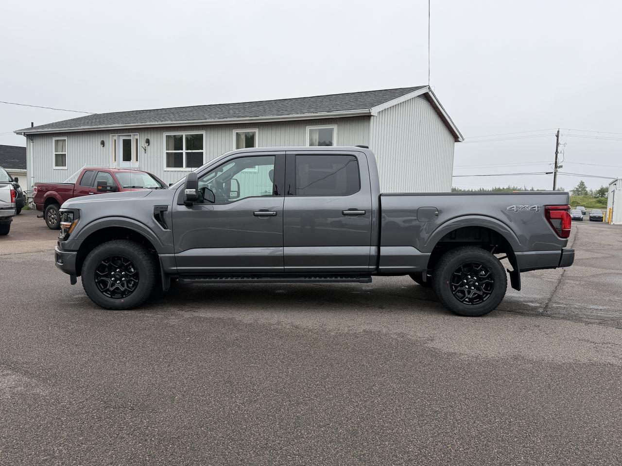 2026 Ford F-150 XLT 4WD SuperCrew 6.5' Box Photo3