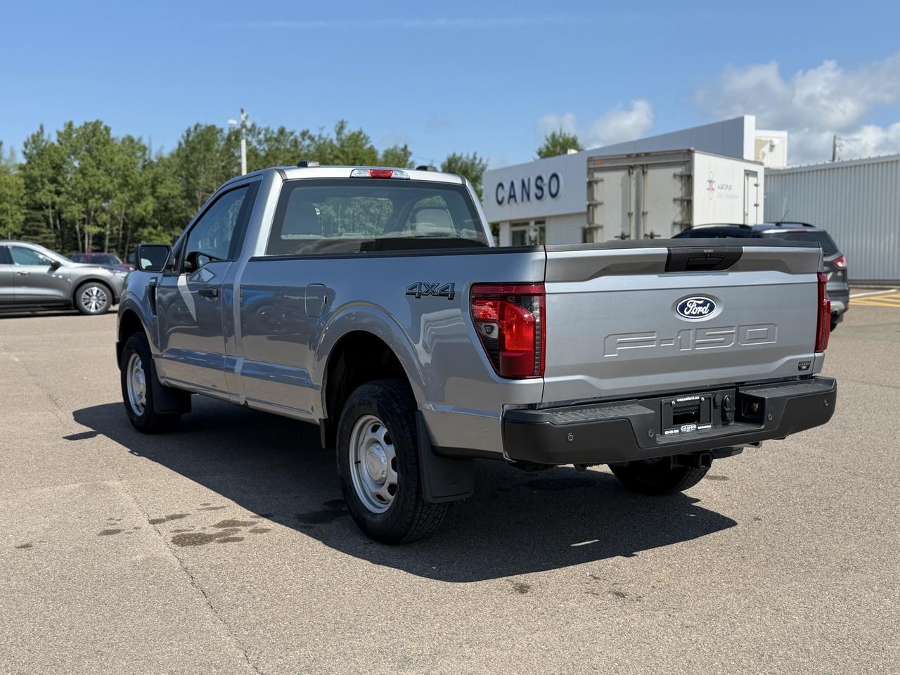 2026 Ford F-150 XL 4WD REG CAB 8' BOX Photo3