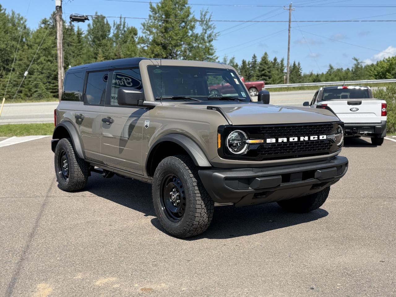 2026 Ford Bronco Big Bend 4 Door 4x4 Photo2