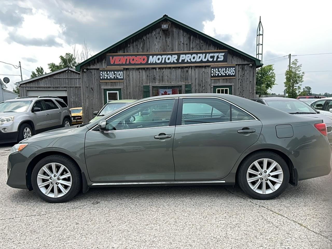 2012 Toyota Camry XLE - Photo #1