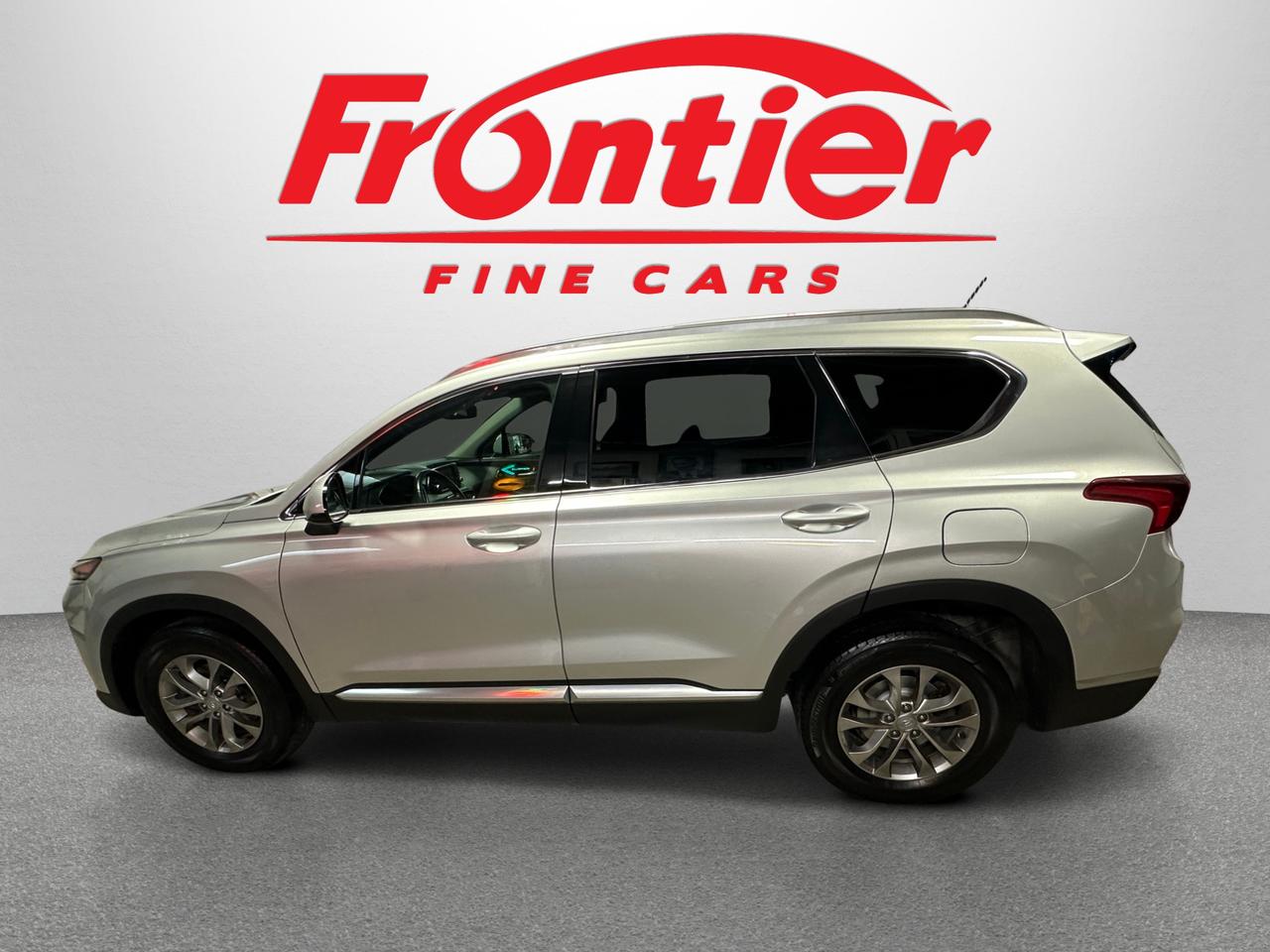 2019 Hyundai Santa Fe ESSENTIAL | CLEAN CARFAX | AWD | BLUETOOTH | ALLOY Photo