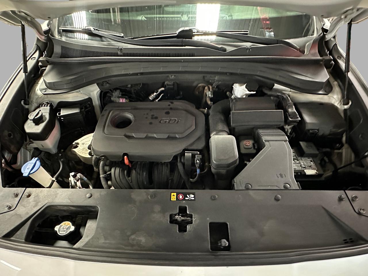 2019 Hyundai Santa Fe ESSENTIAL | CLEAN CARFAX | AWD | BLUETOOTH | ALLOY Photo