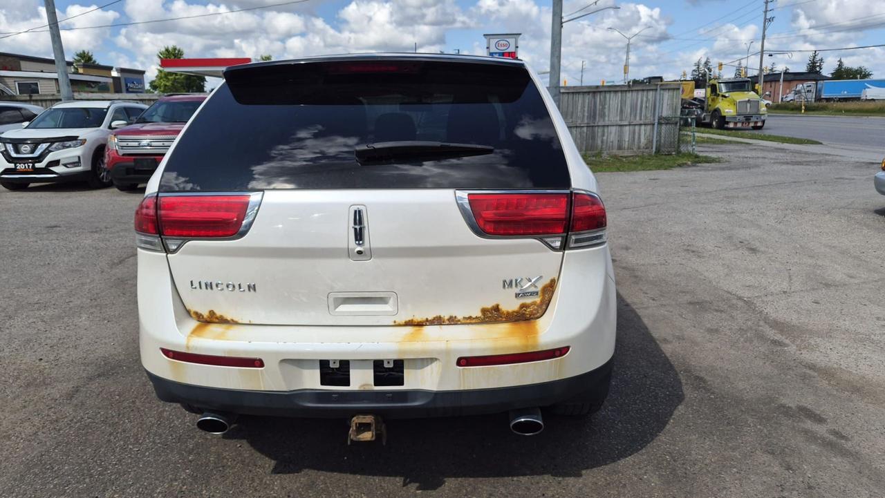 2011 Lincoln MKX LOADED, LEATHER, NAVI, WHEELS, ROOF, AS IS SPECIAL Photo