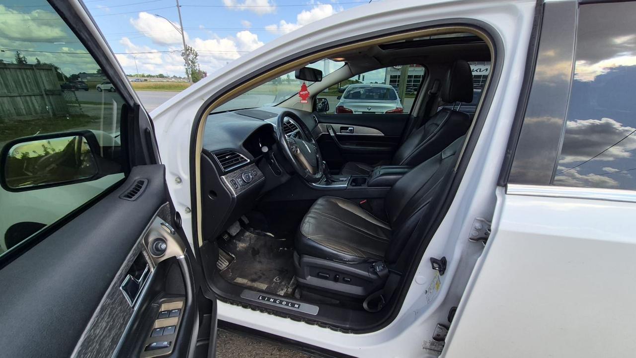 2011 Lincoln MKX LOADED, LEATHER, NAVI, WHEELS, ROOF, AS IS SPECIAL Photo