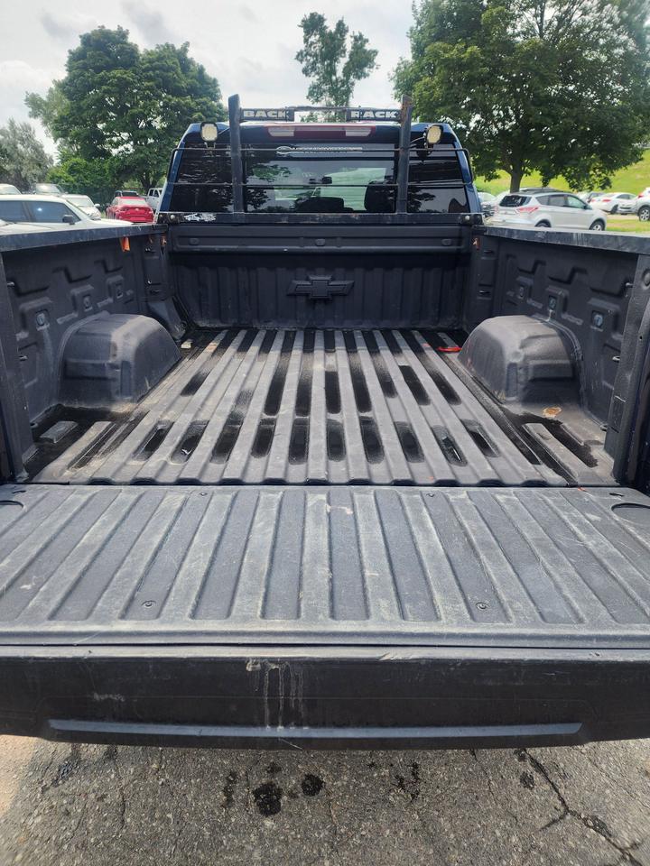 2022 Chevrolet Silverado 1500 LTD Work Truck l Clean Carfax l No Accidents l Photo