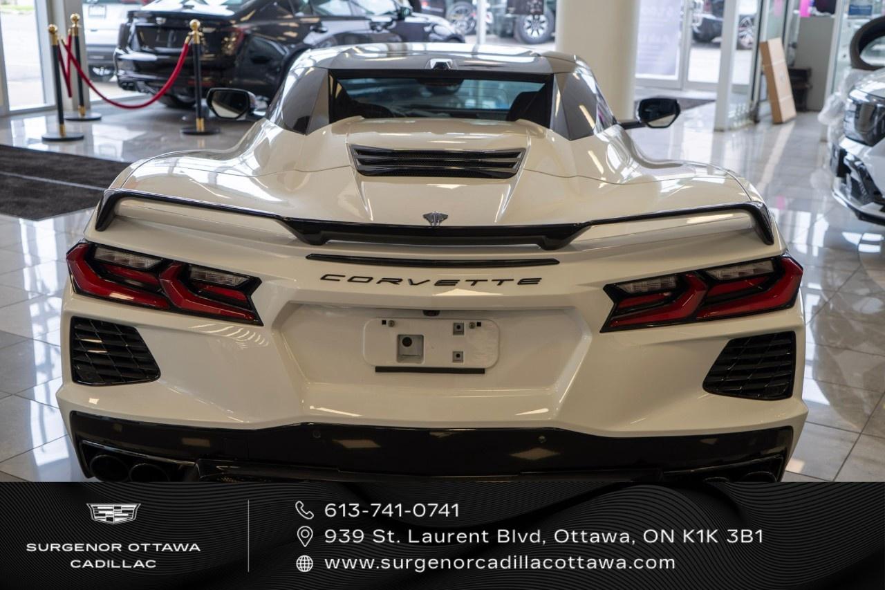 2024 Chevrolet Corvette Stingray Convertible 2LT Photo