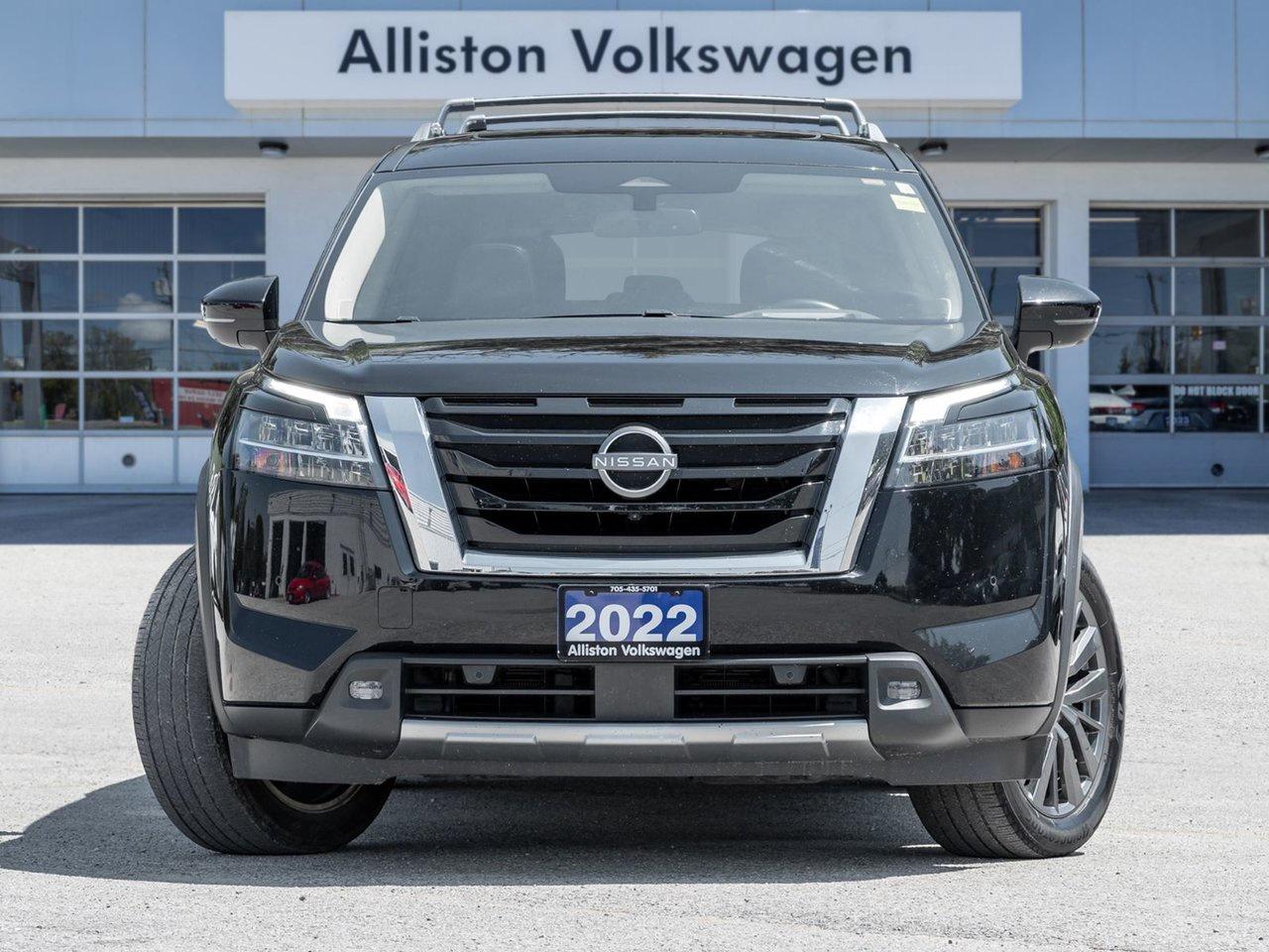 2022 Nissan Pathfinder SL Photo