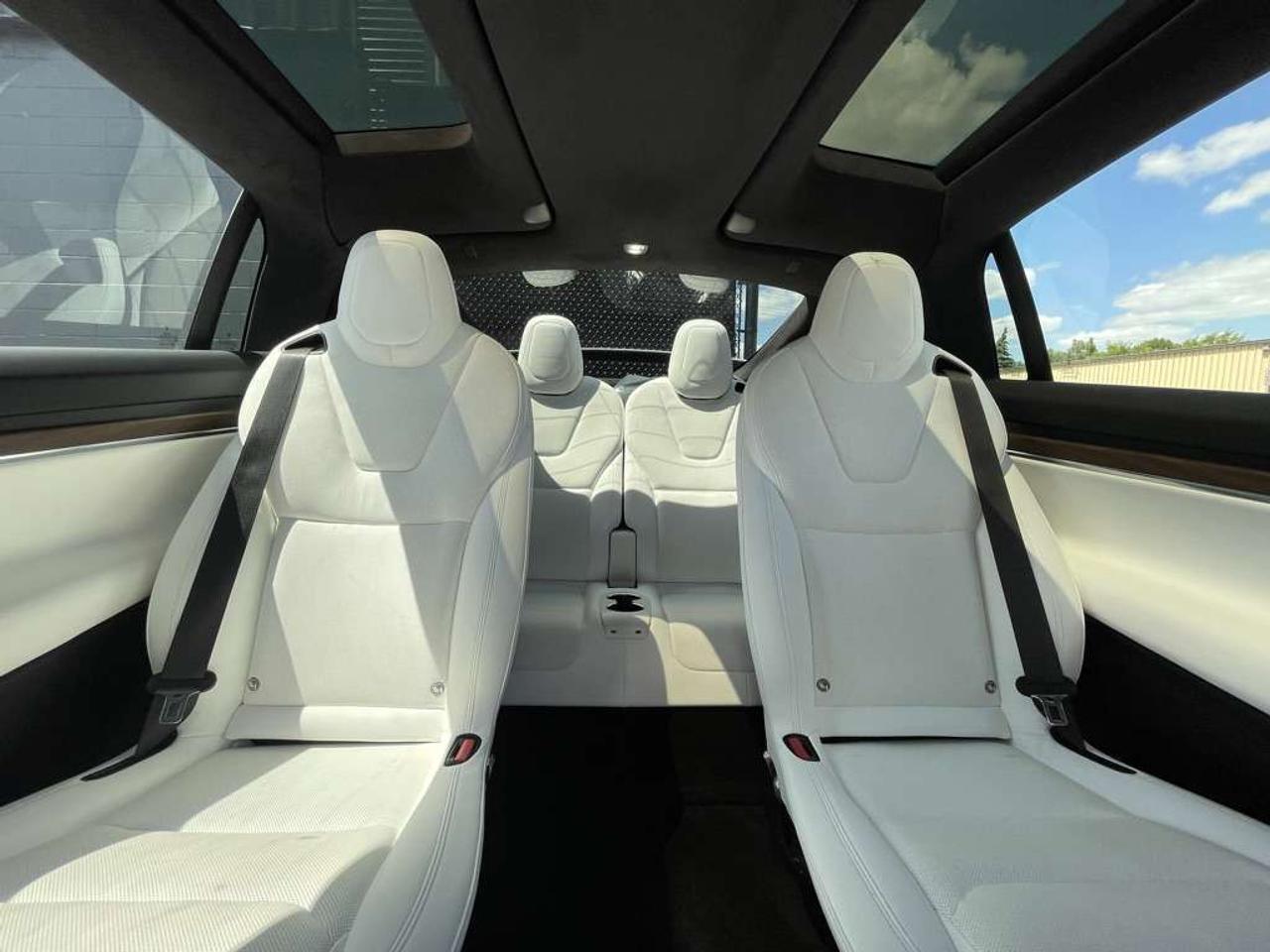 2022 Tesla Model X Long Range - 6 Seater! 1 Owner! Clean! Photo