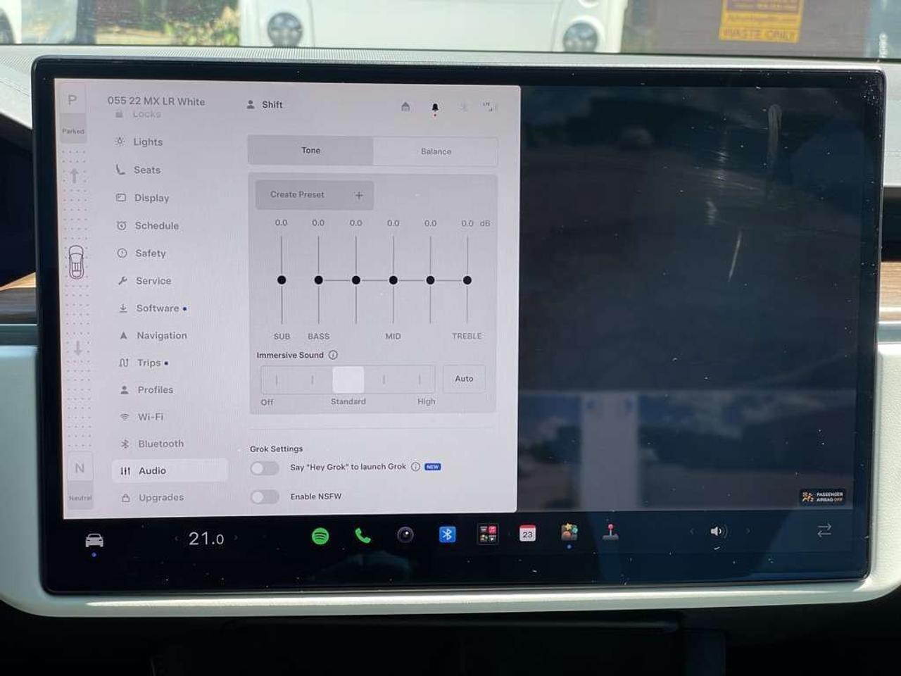 2022 Tesla Model X Long Range - 6 Seater! 1 Owner! Clean! Photo
