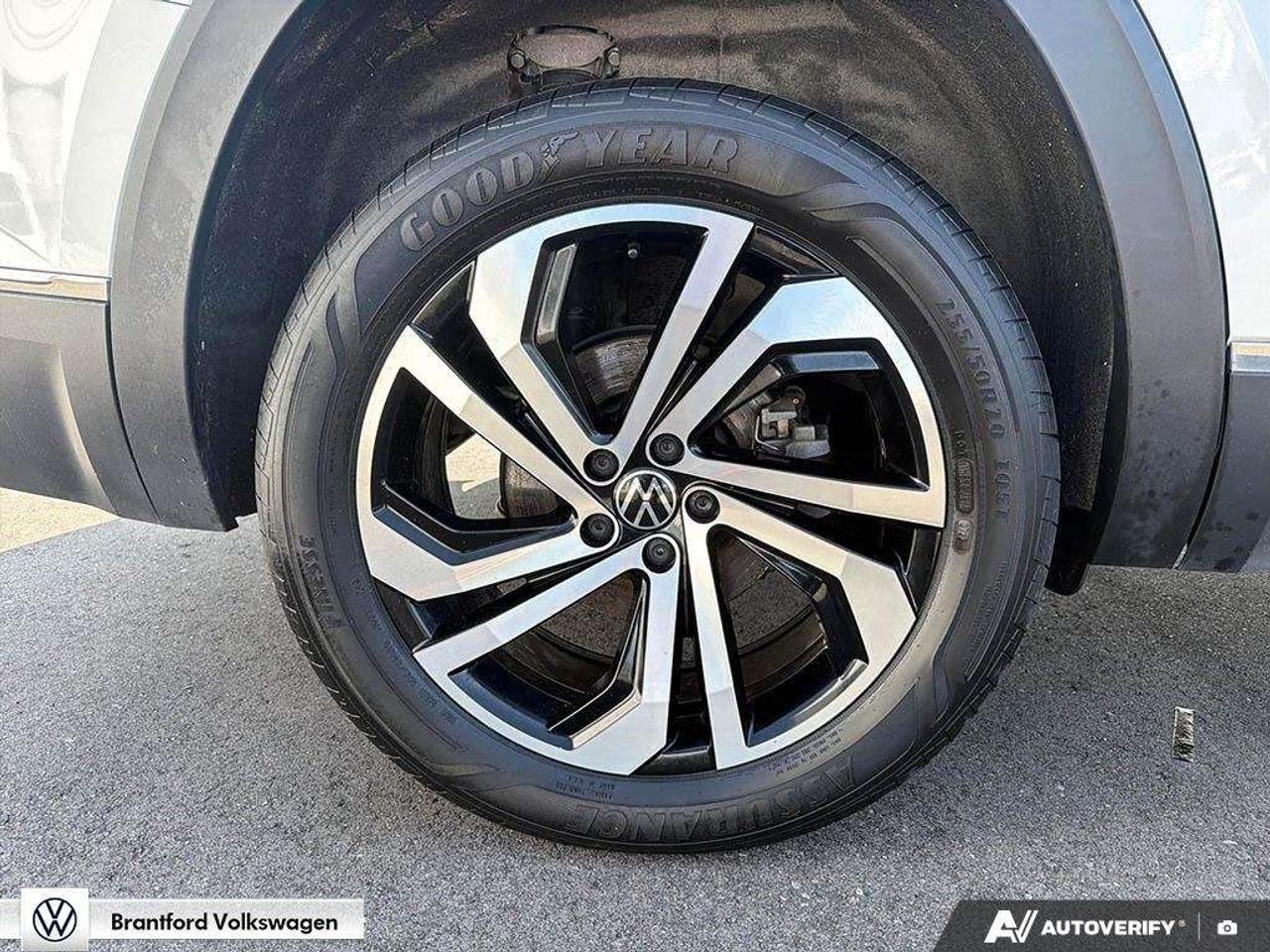 2023 Volkswagen Atlas HIGHLINE Photo