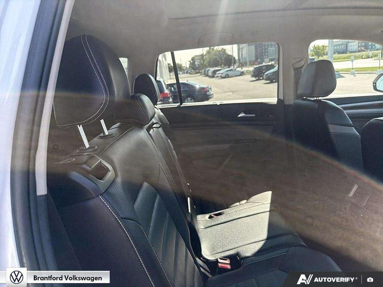 2023 Volkswagen Atlas HIGHLINE Photo