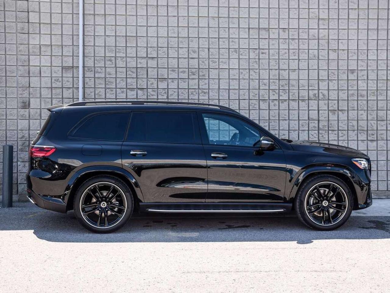 2026 Mercedes-Benz GLS 450 Base GLS 450 4dr All-Wheel Drive 4MATIC Photo