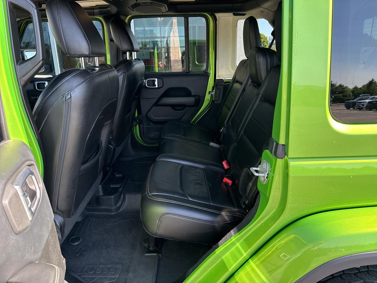 2019 Jeep WRANGLER UNLIMITED Sahara Photo