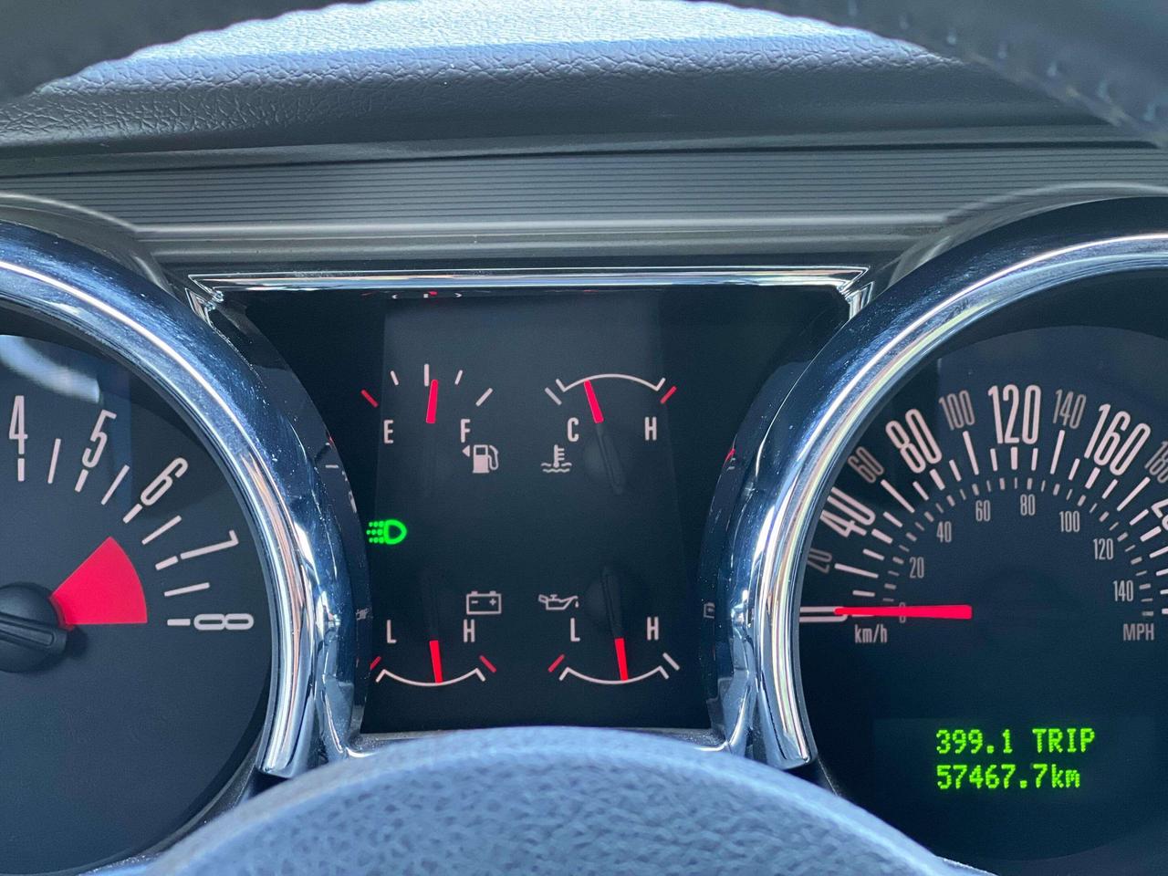 2005 Ford Mustang FORD MUSTANG GT 4.6L Photo