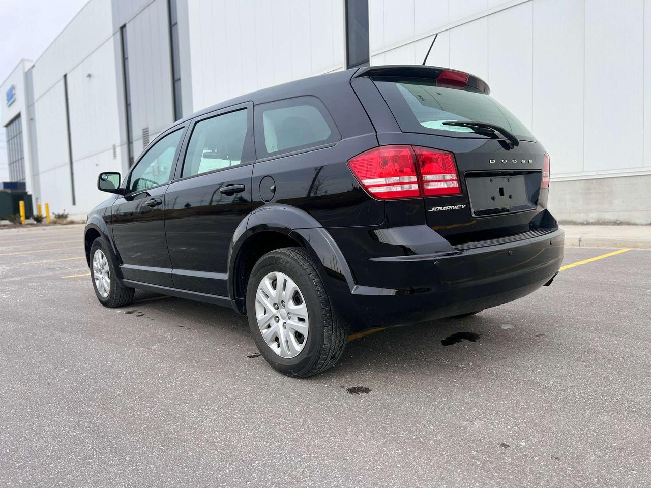 2015 Dodge Journey LOW MILEAGE JOURNEY 2.4L Photo
