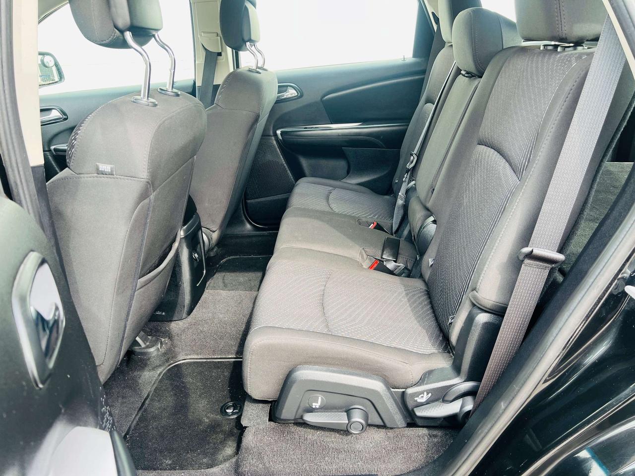 2015 Dodge Journey LOW MILEAGE JOURNEY 2.4L Photo